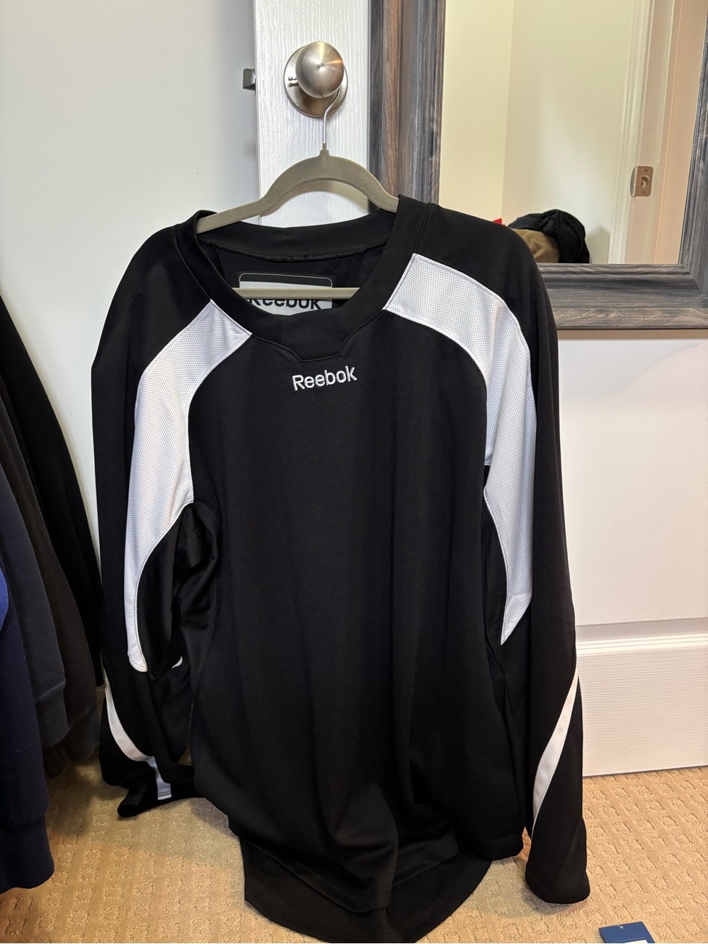 Brand New Reebok Black and White Athletic Jersey